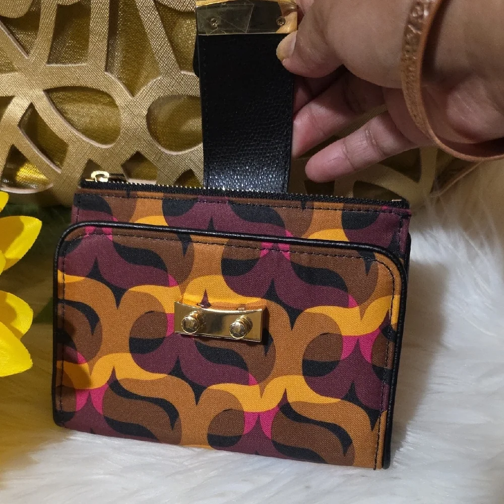 Vera Bradley Black and Brown Patterned Wallet - Picture 4 of 12